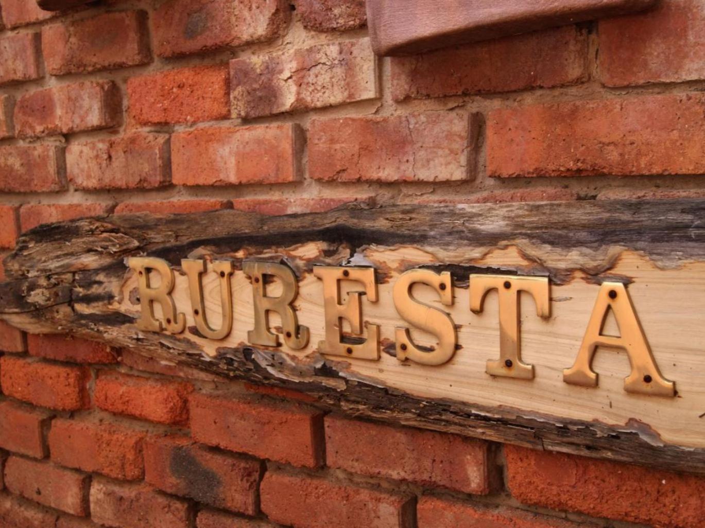 Ruresta Guesthouse Блоемфонтейн Екстериор снимка